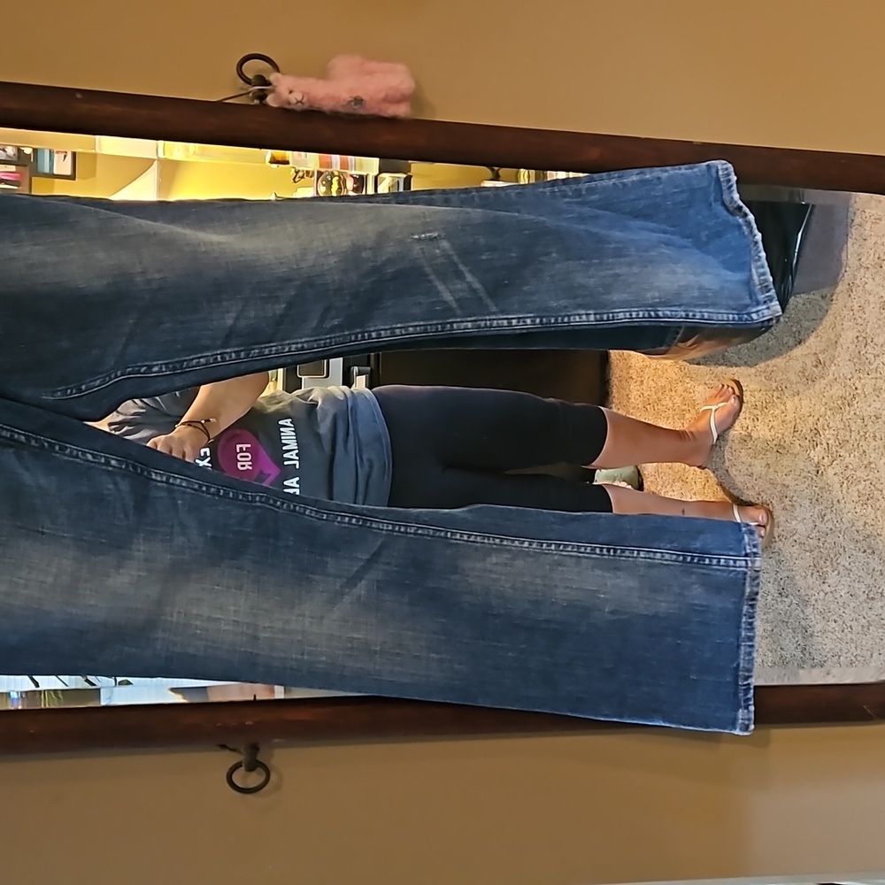 Jeans - Picture 2 of 5